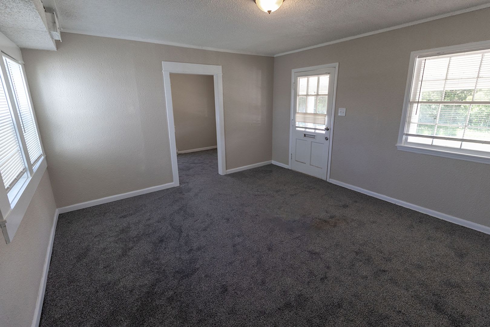 Rural Studio Apartment – photo 2