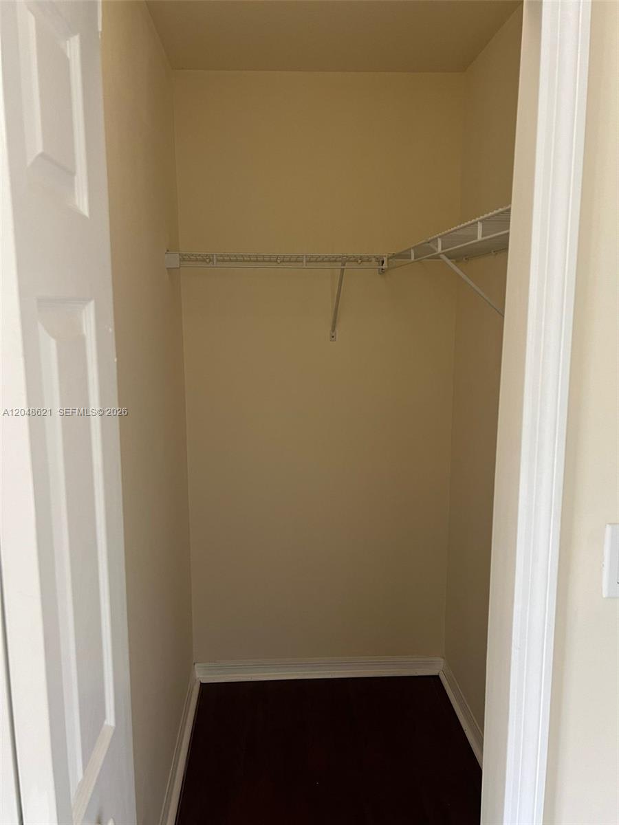 1581 Southeast 31st Court – photo 5