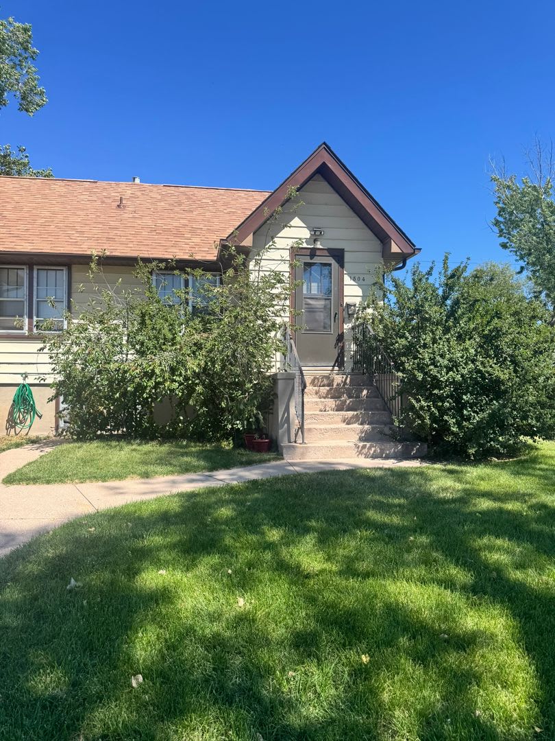 1504 East 19th Street – photo 1