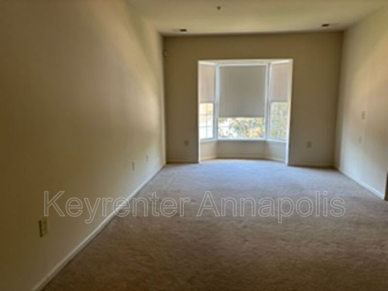 1104 Wickford Ct – photo 2