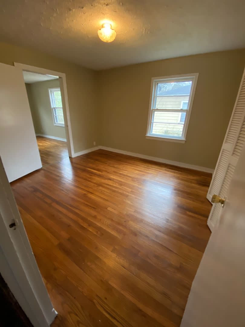 83 Pelham Heights **MOVE IN SPECIAL** – photo 5