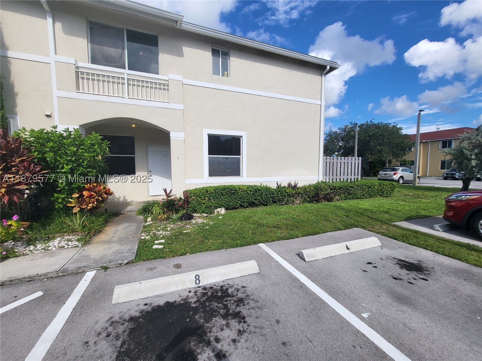 820 NE 212th Ter – photo 4