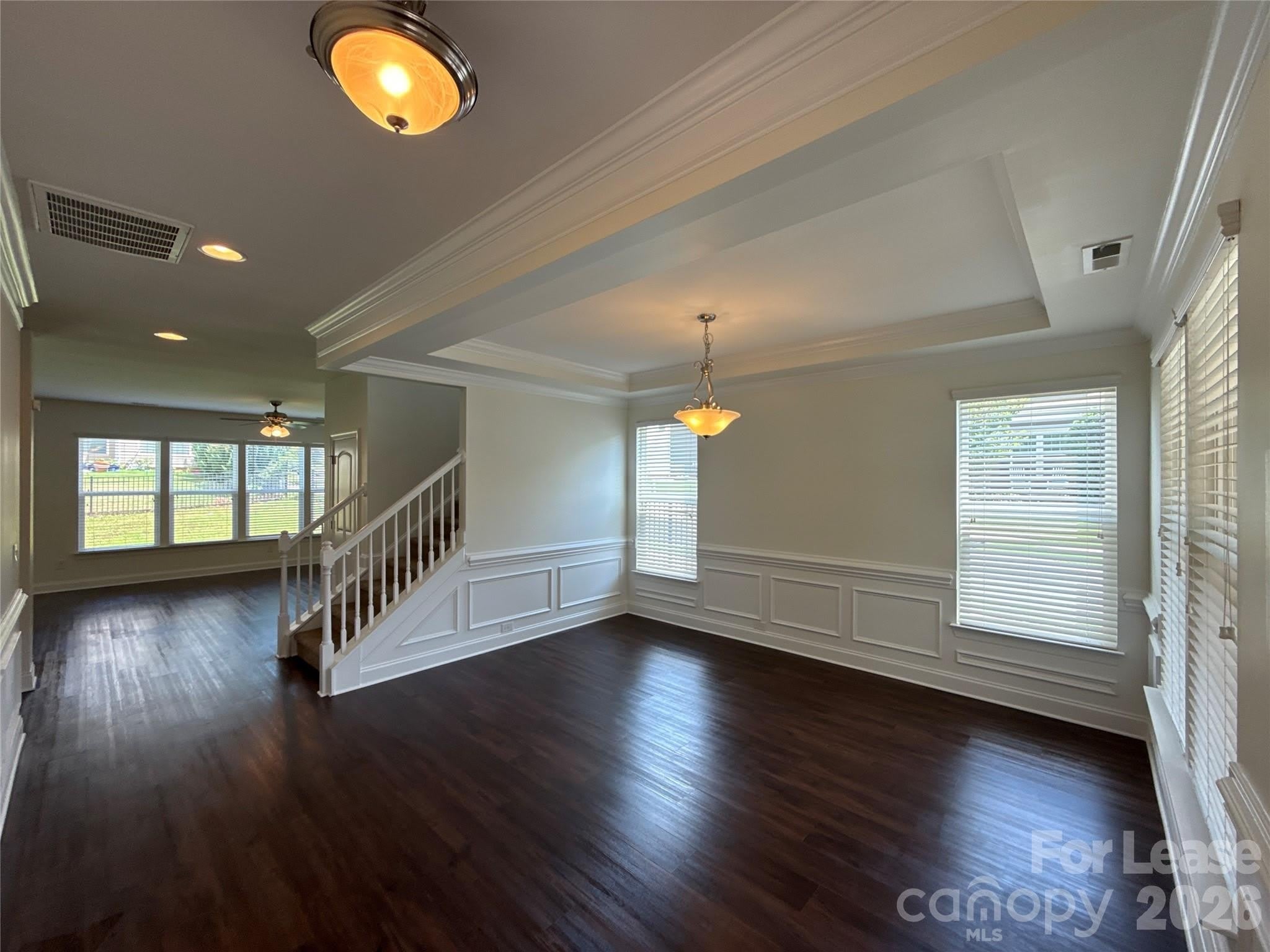 1019 Dunhill Lane – photo 4