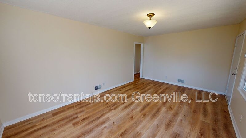 1427 C Grant Circle – photo 3