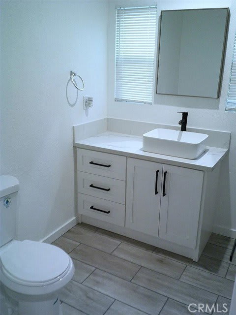 120 East 68th Street – photo 1