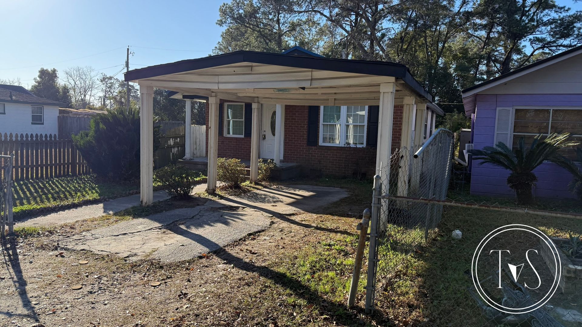 Charming 3 Bed 2 Bath Single Story Home In Carver Heights – photo 2