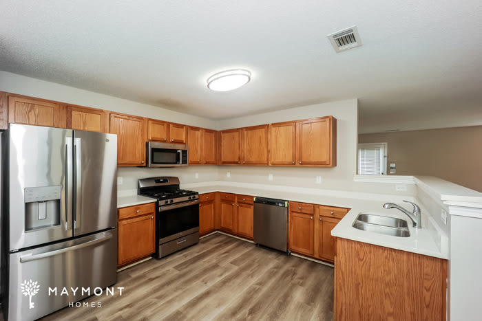 3034 Summer Breeze Drive – photo 5