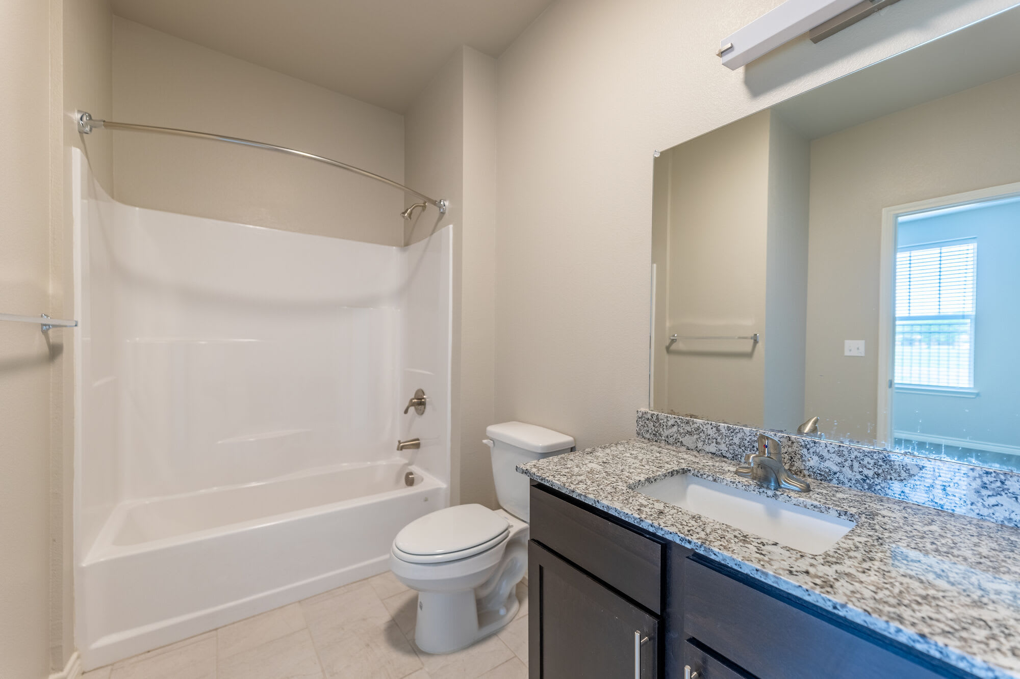 Patriot Pointe Apartments – photo 4
