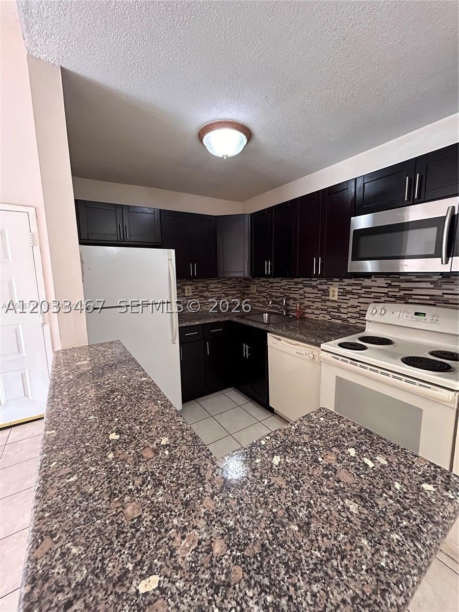 15630 SW 80th St – photo 2
