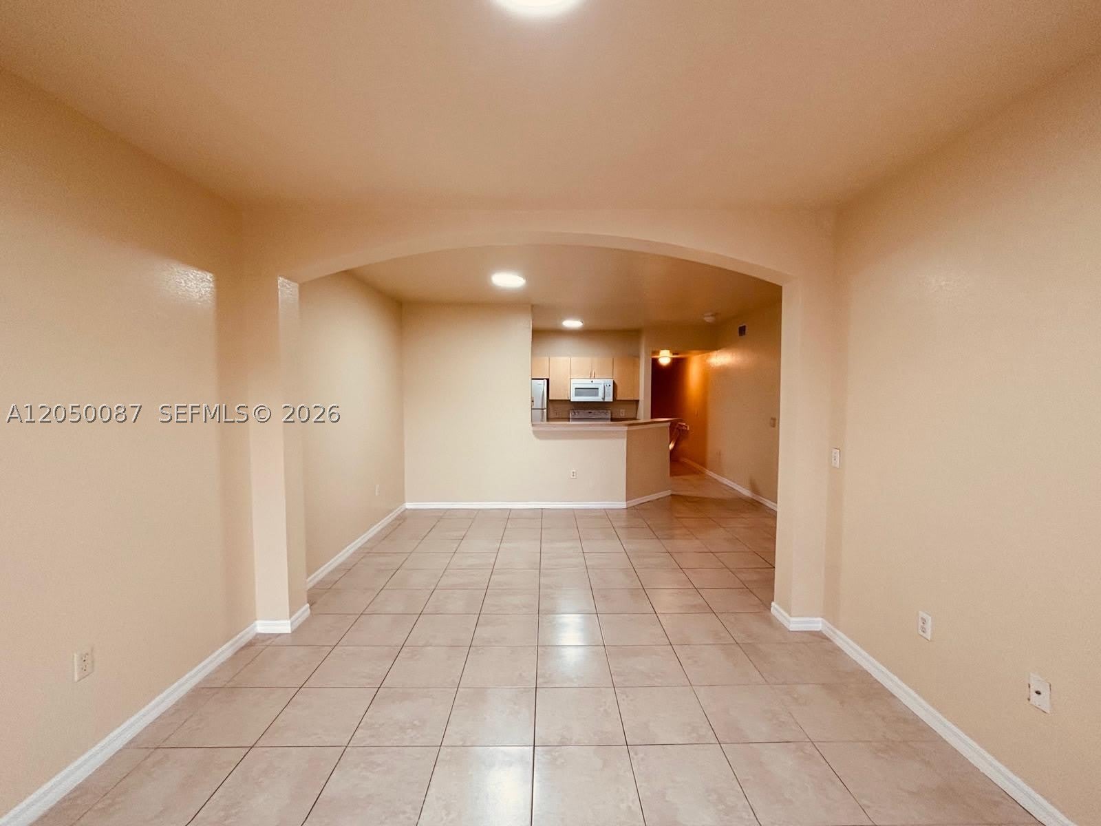 2403 Belmont Ln – photo 3