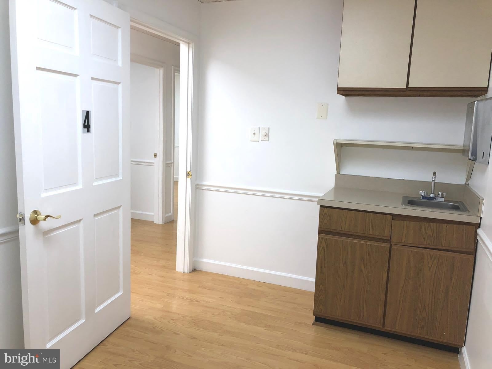 5717 CENTRE SQUARE Drive – photo 5
