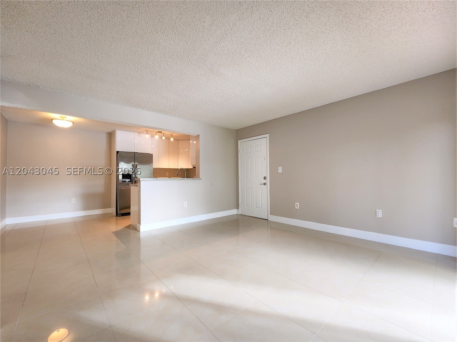 251 Palm Cir W – photo 4