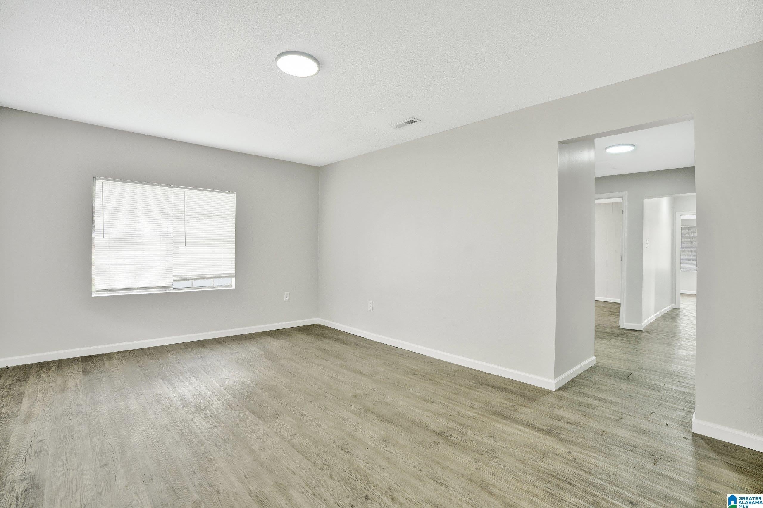 5201 MULGA AVENUE – photo 4