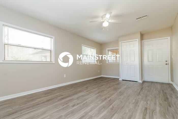9185 Chase Street – photo 4