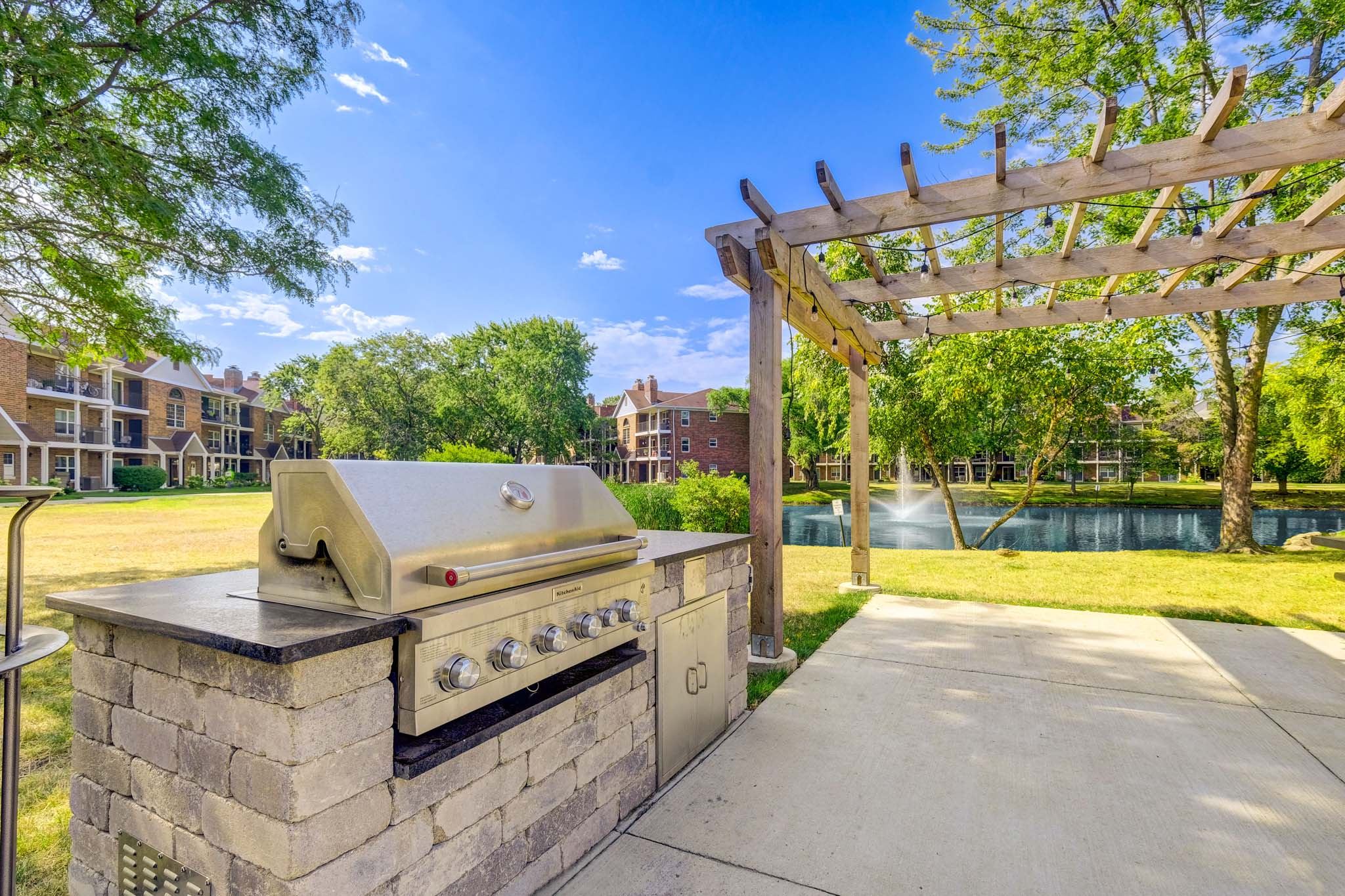 Avery at Arlington Lakes – photo 4
