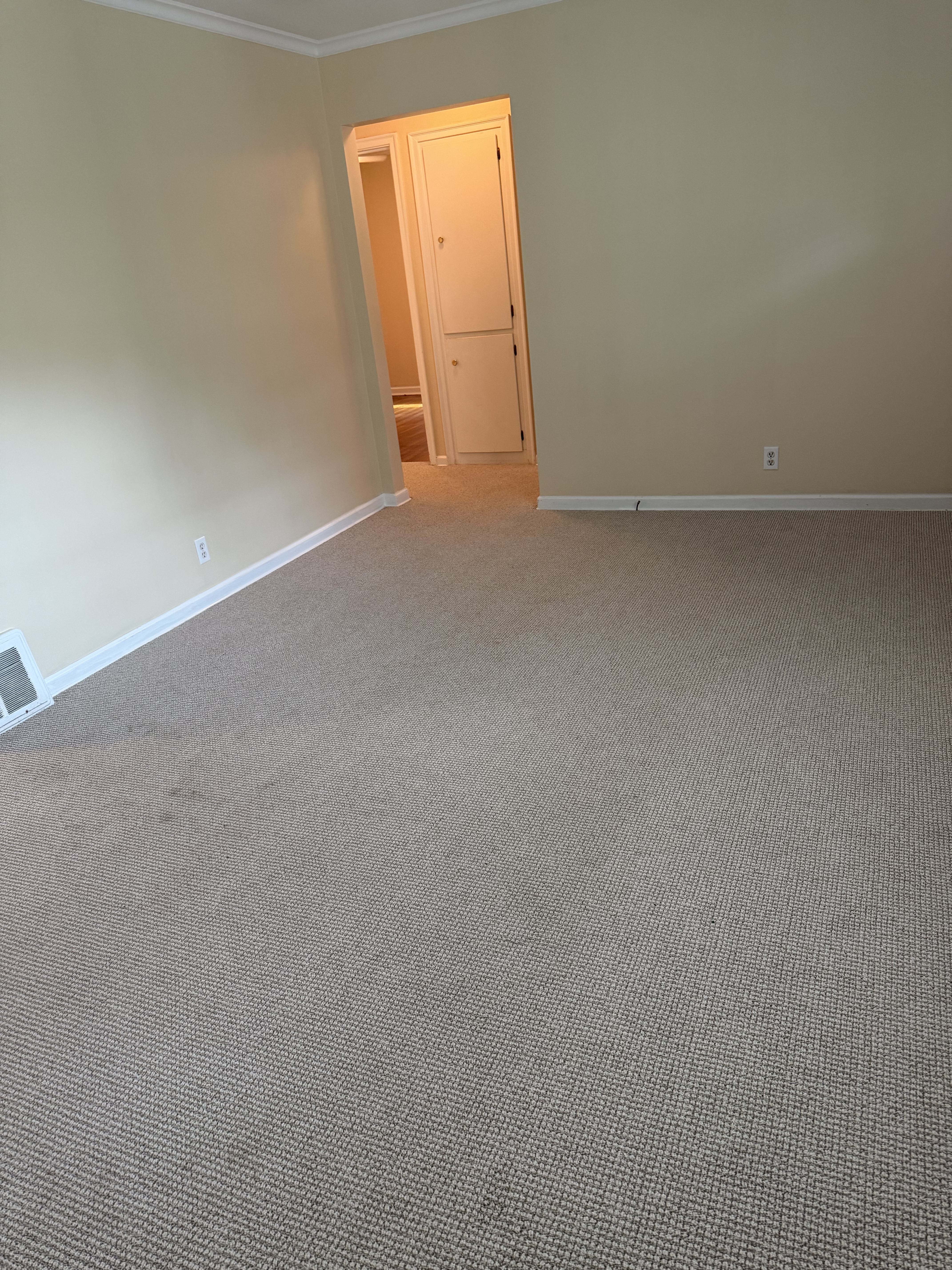 445 N Cassady Ave – photo 5