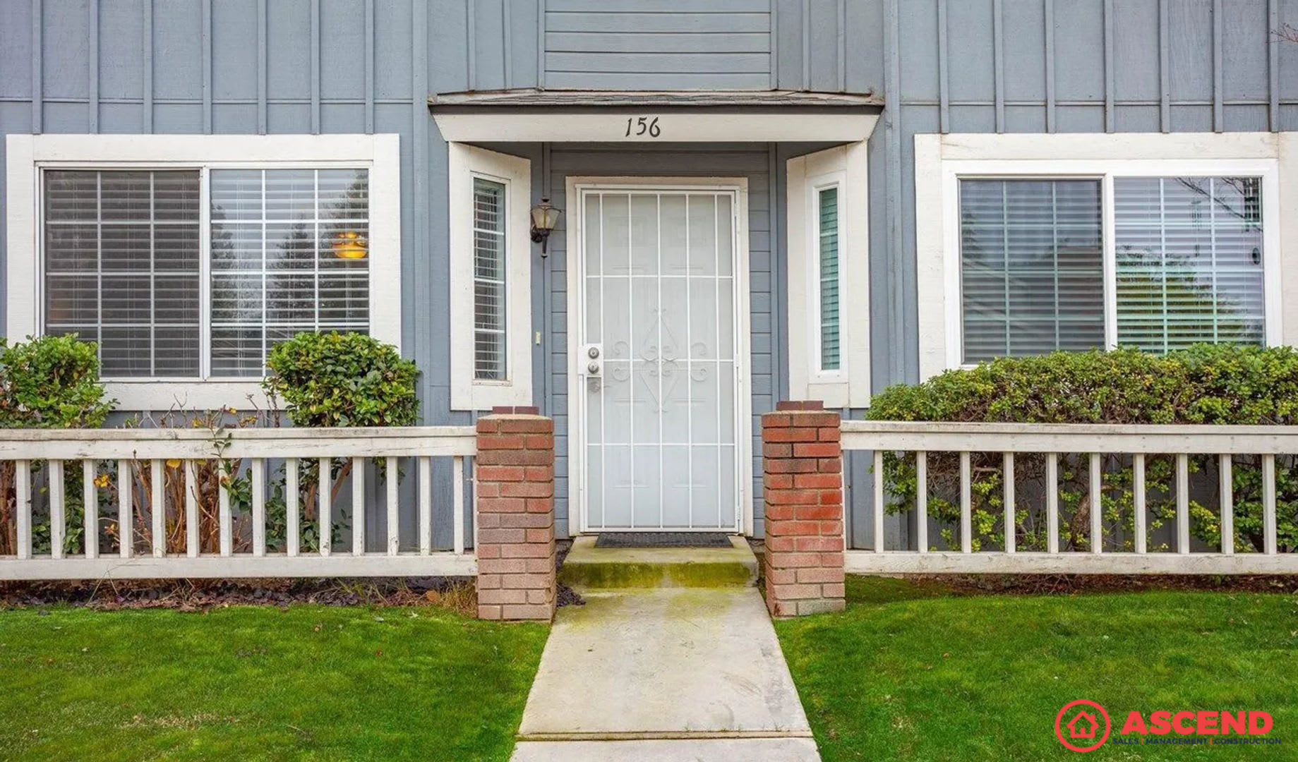 Move In Ready 2 Bed 1 5 Bath Home In Bakersfield S 93311 1 032 Sq Ft With Full Appliance Package Community Pool – photo 3