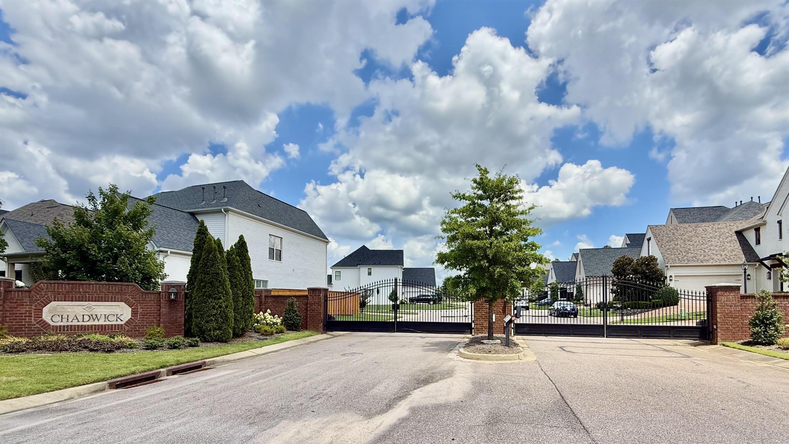 1746 CHADWICK FARMS Loop – photo 2