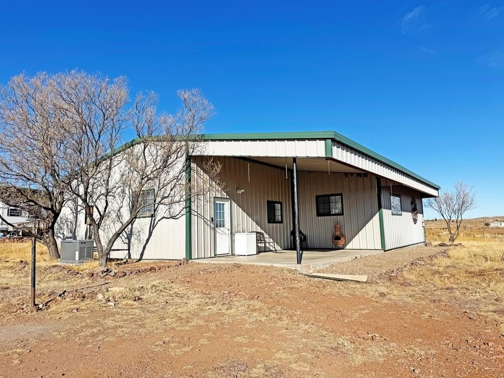47320 S Hwy 118 – photo 1