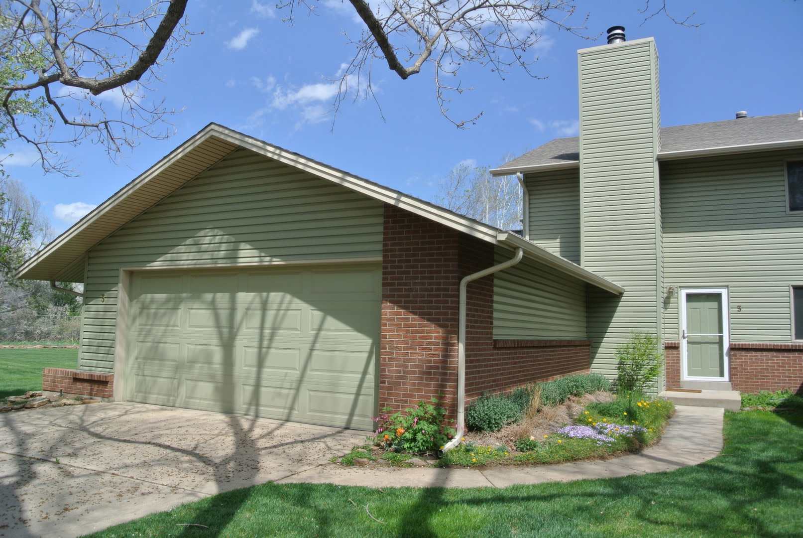 Boulder Townhome 3 bed, 2.5 bath – photo 1