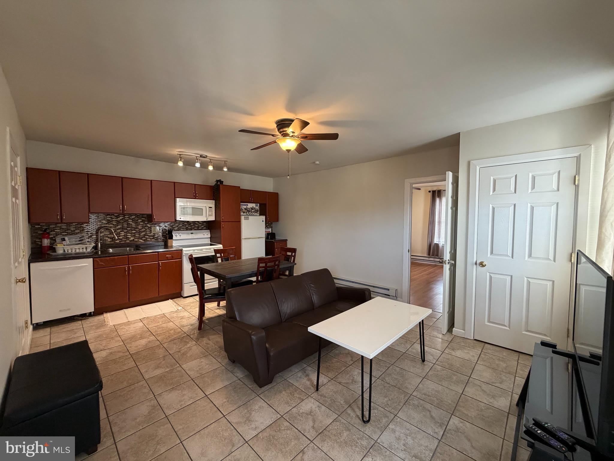 7103 RISING SUN Avenue – photo 5