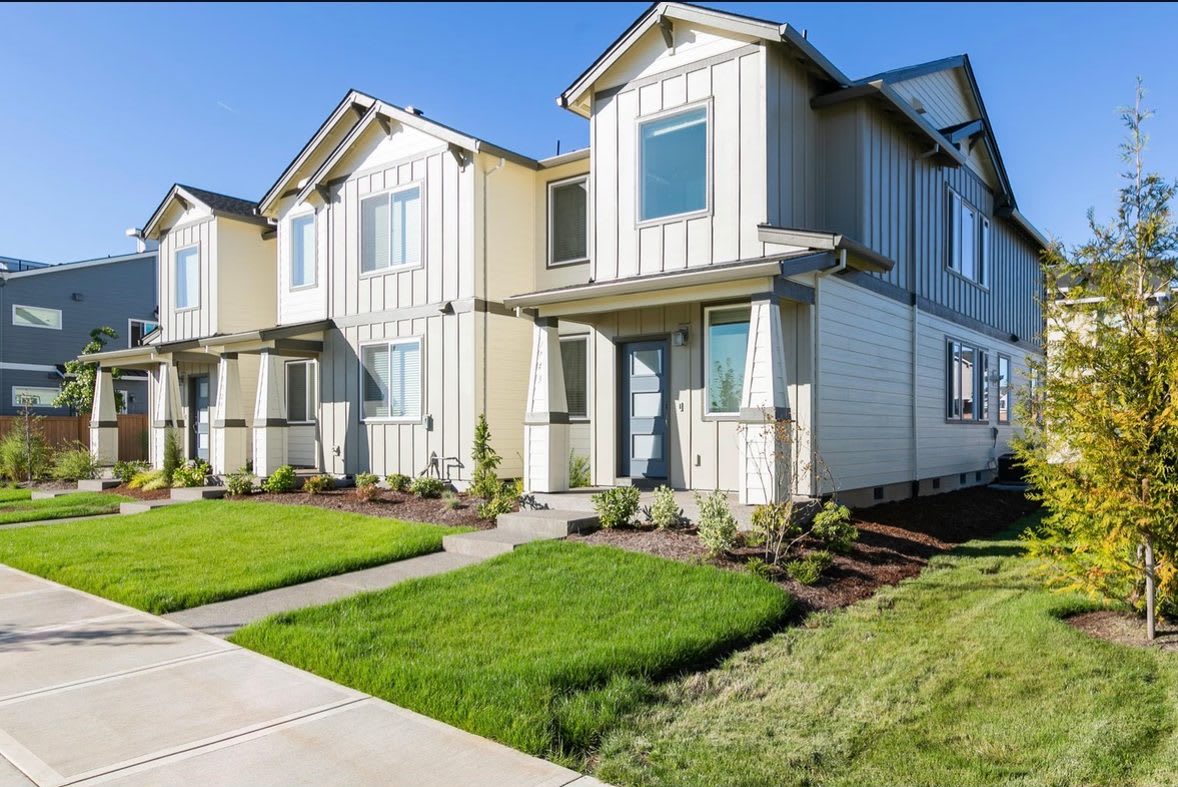 7743 SE Kinnaman Street – photo 1