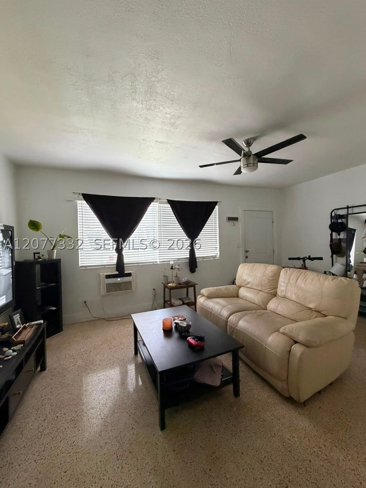 805 81st St – photo 4