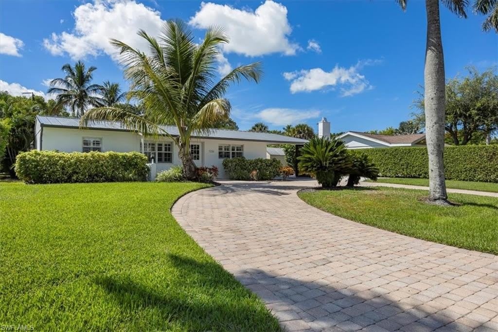 1236 13th Ave N – photo 1