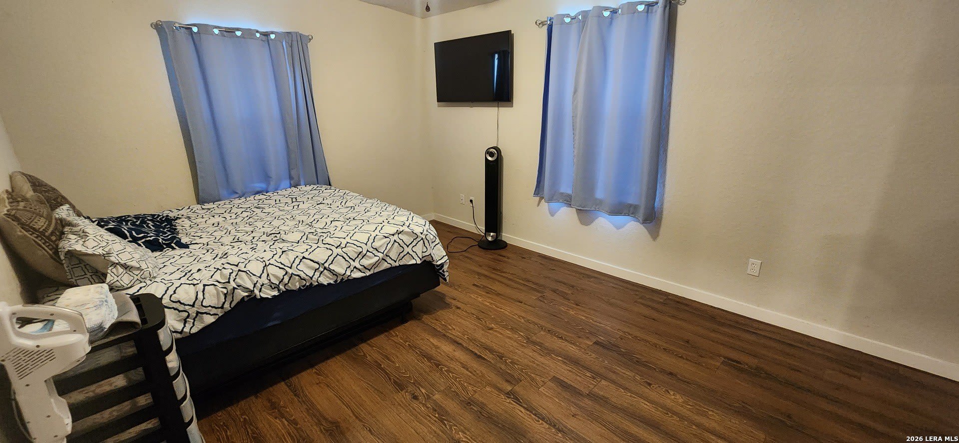 1005 3RD ST – photo 4