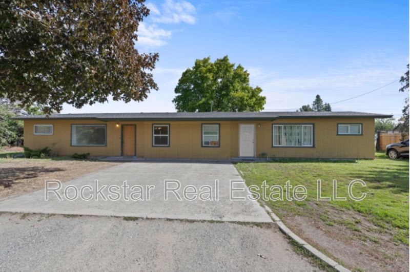 11725 East Alki Avenue – photo 1