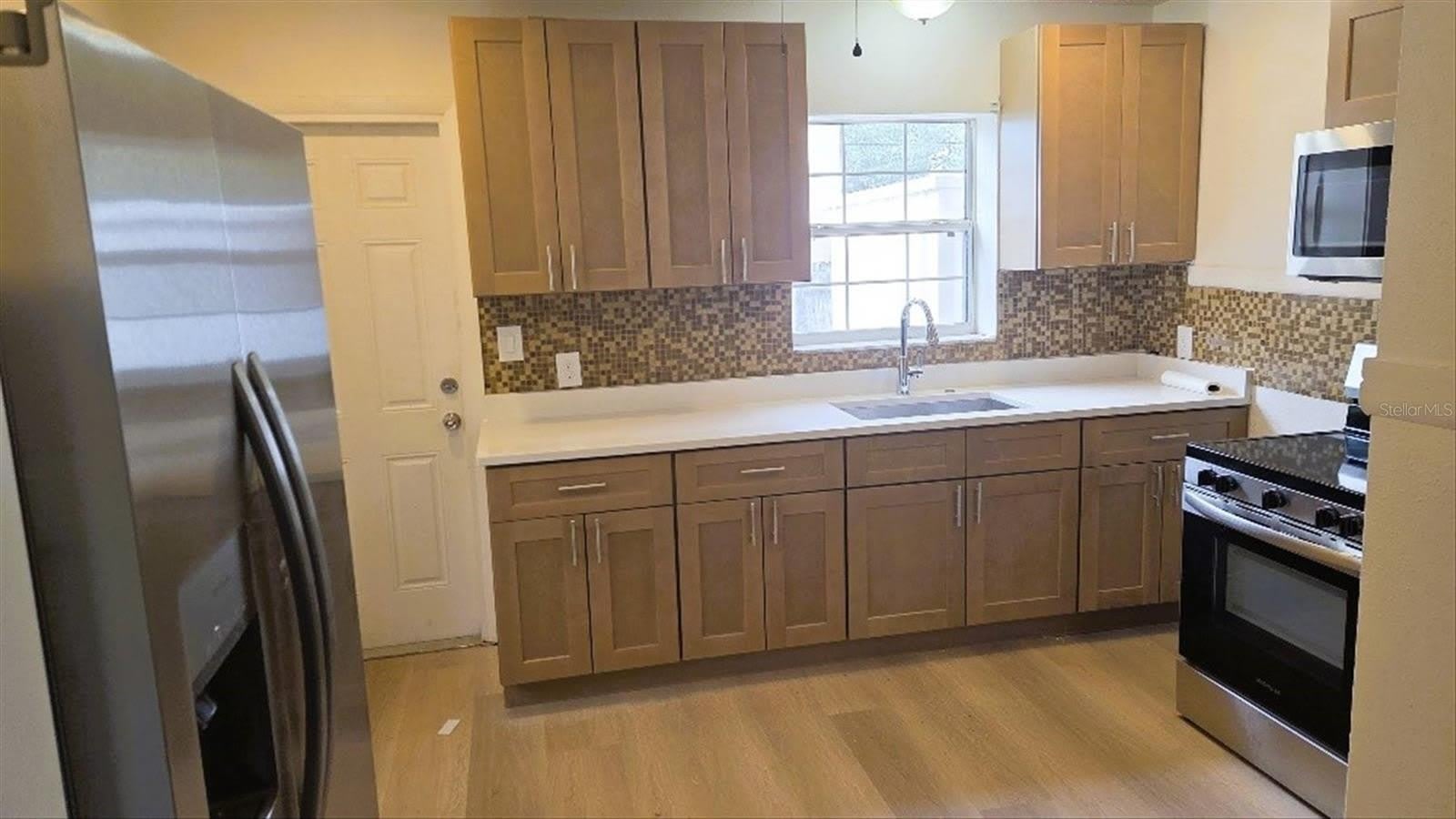 1761 28TH Avenue N – photo 3