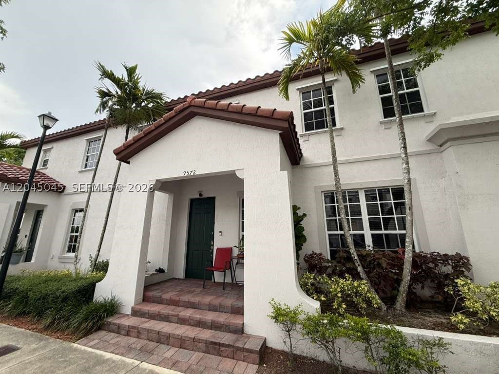9572 SW 169th Pl – photo 1
