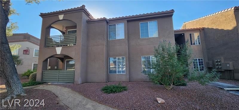 2121 BLUE BREEZE Drive – photo 1