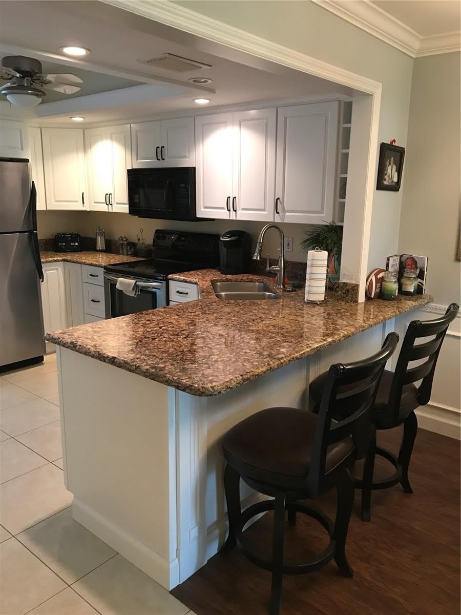 10380 CARROLLWOOD Lane – photo 4