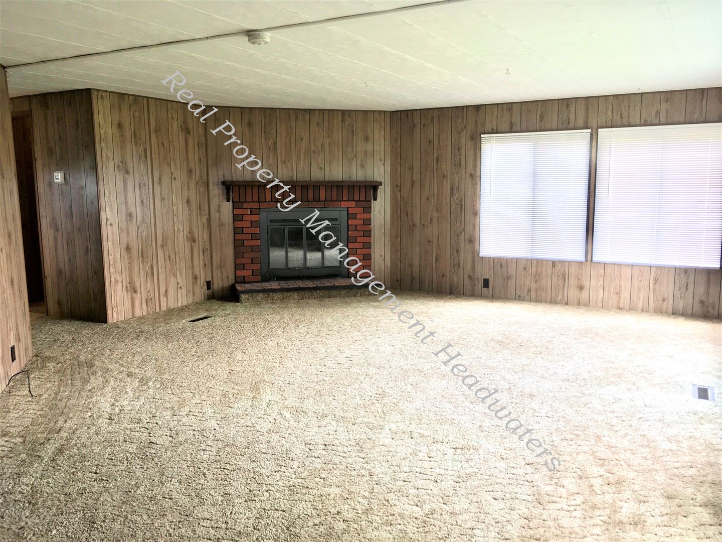 3 Bedroom 2 Bath House for Rent – photo 2