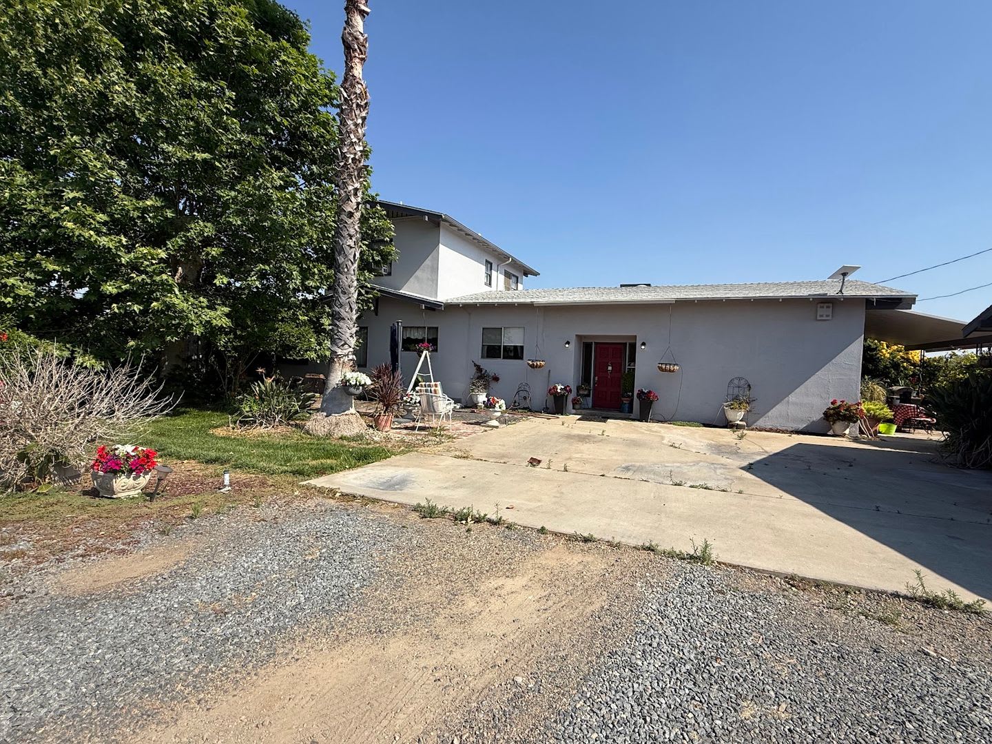 Spacious and Charming Country Home For Rent – photo 3