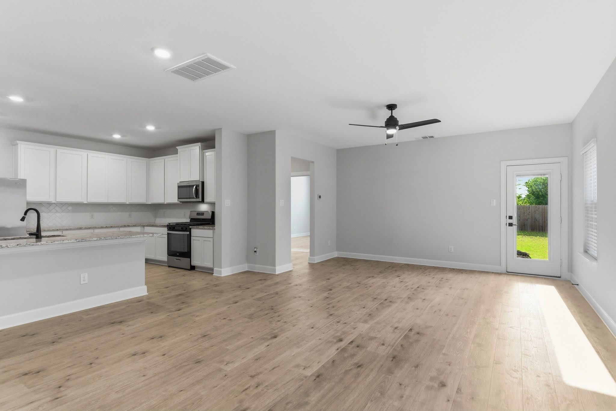 1308 Windermere Way – photo 4