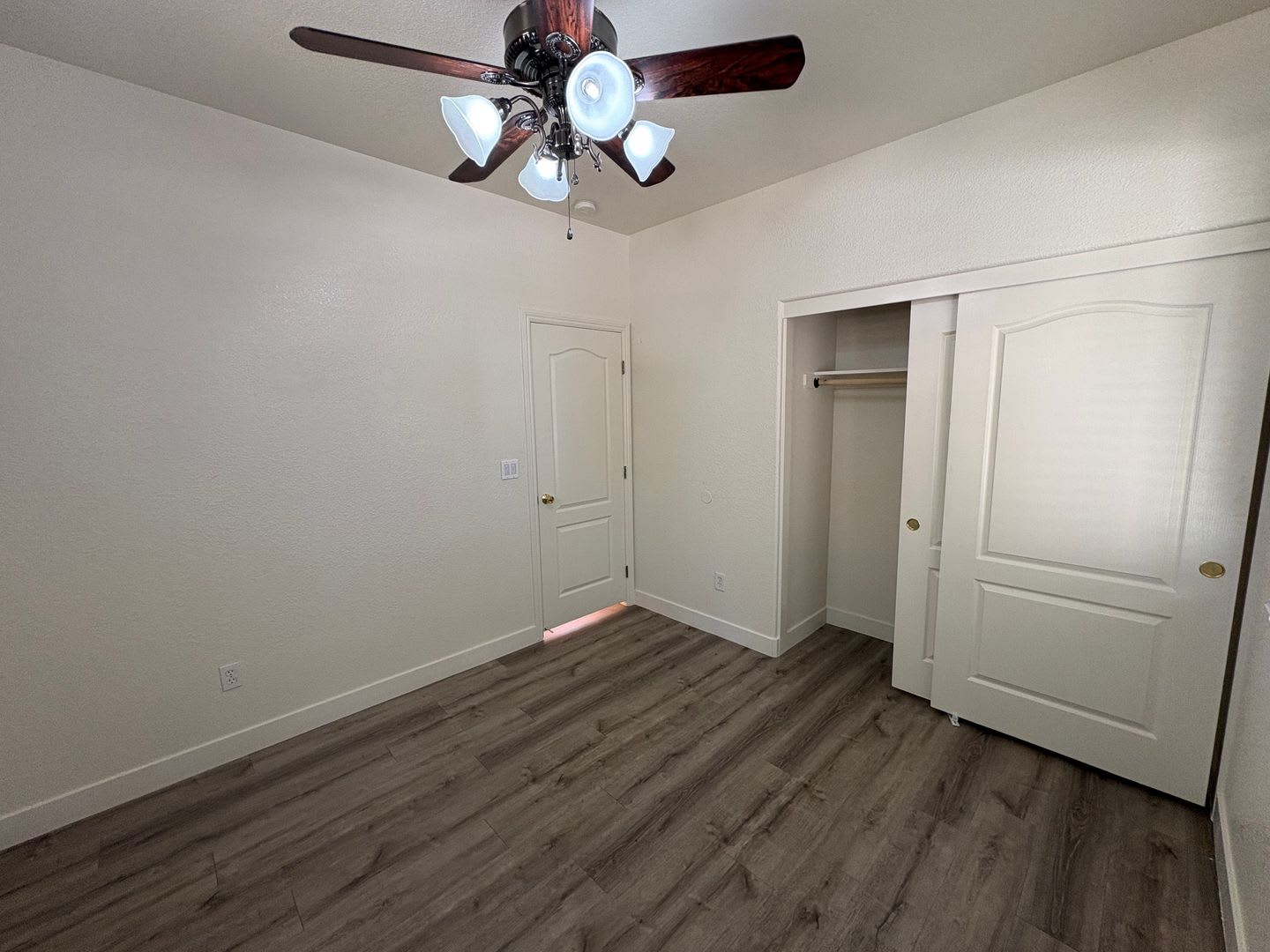 Nw Visalia Corner Lot Home Available Now – photo 4