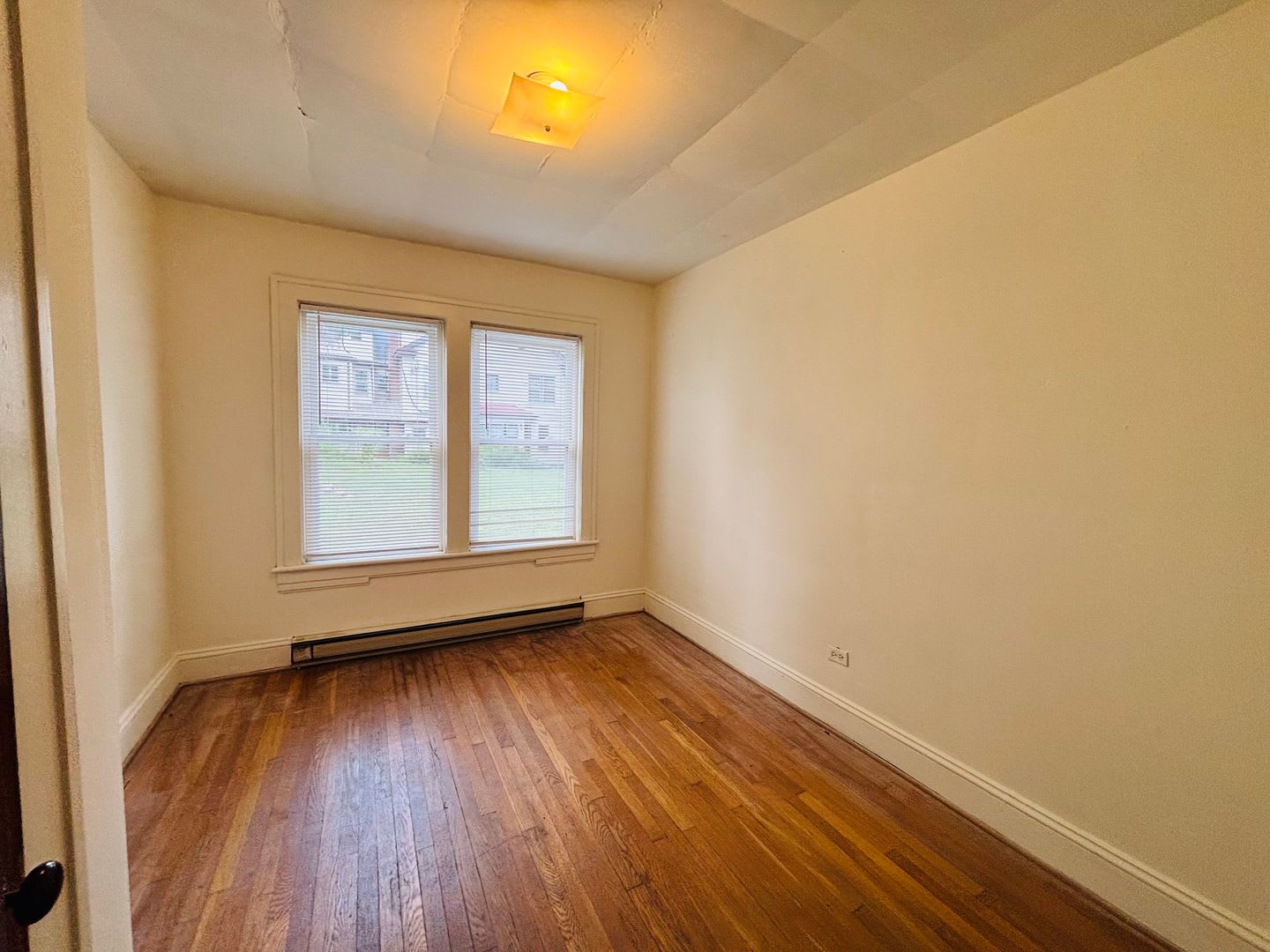 2 Bedroom 1 Bath Duplex – photo 4