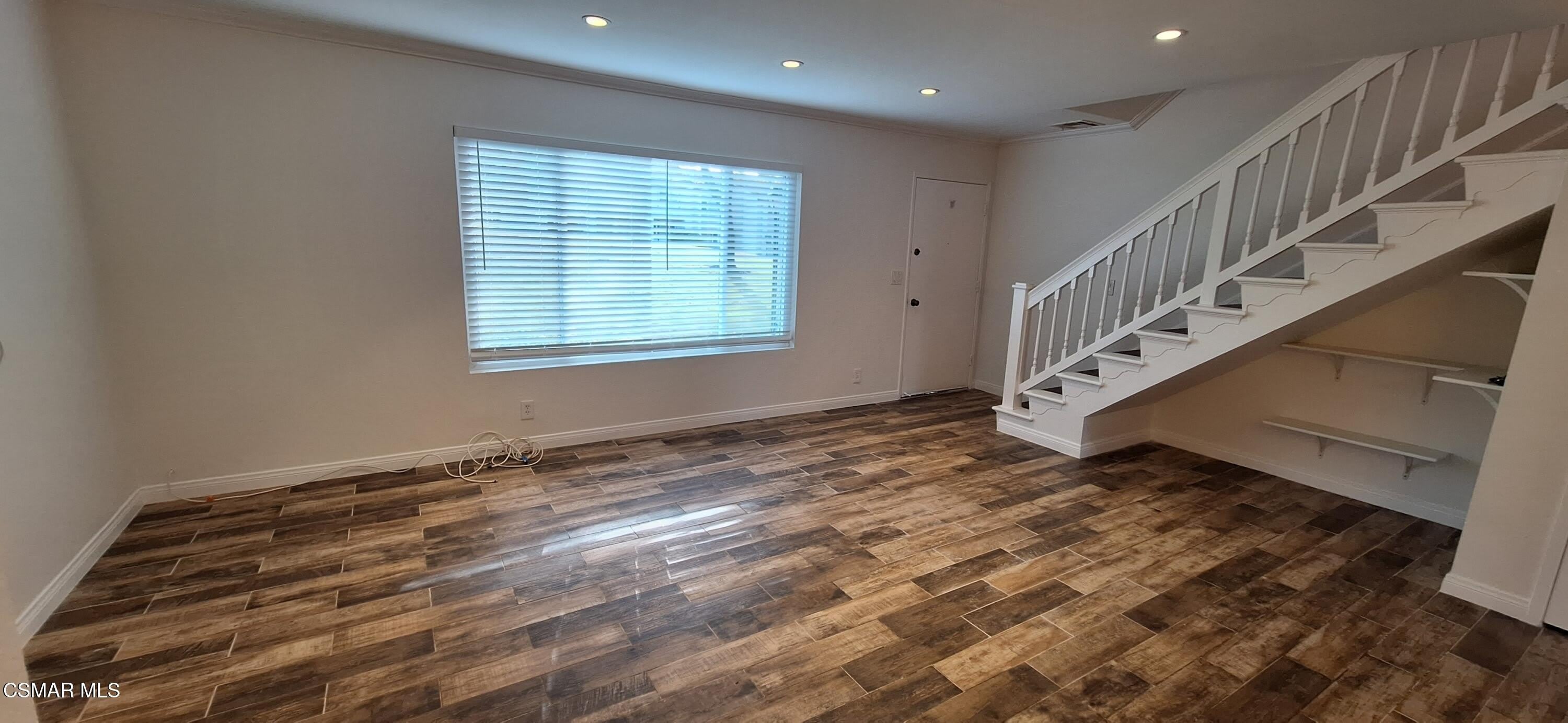 255 Green Moor Place – photo 3