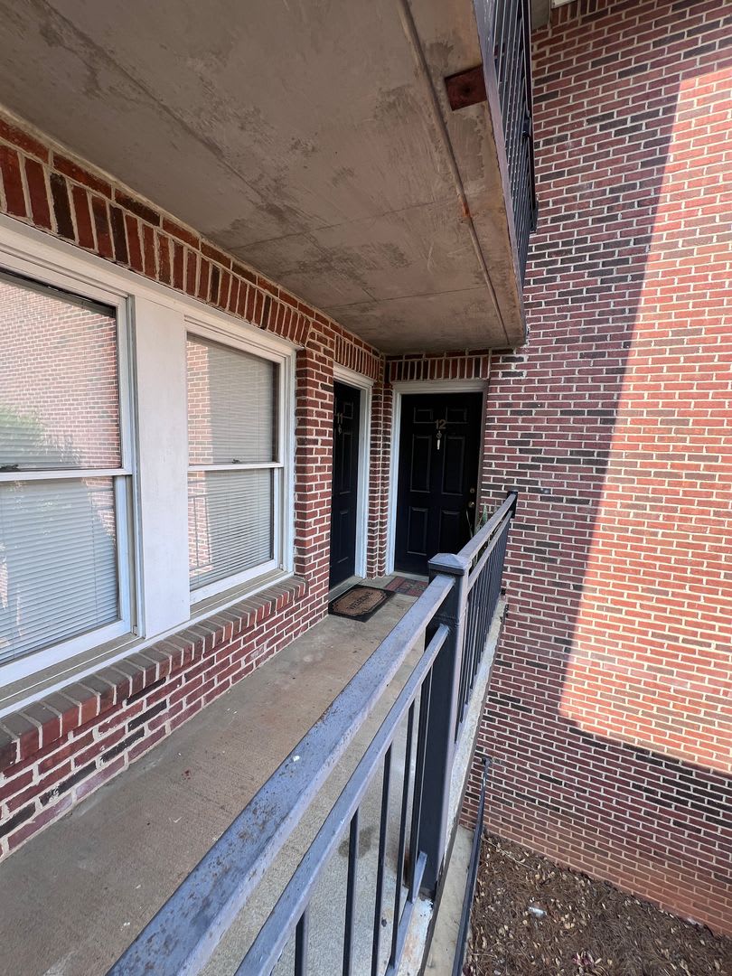 Deerfield Condominiums – photo 3