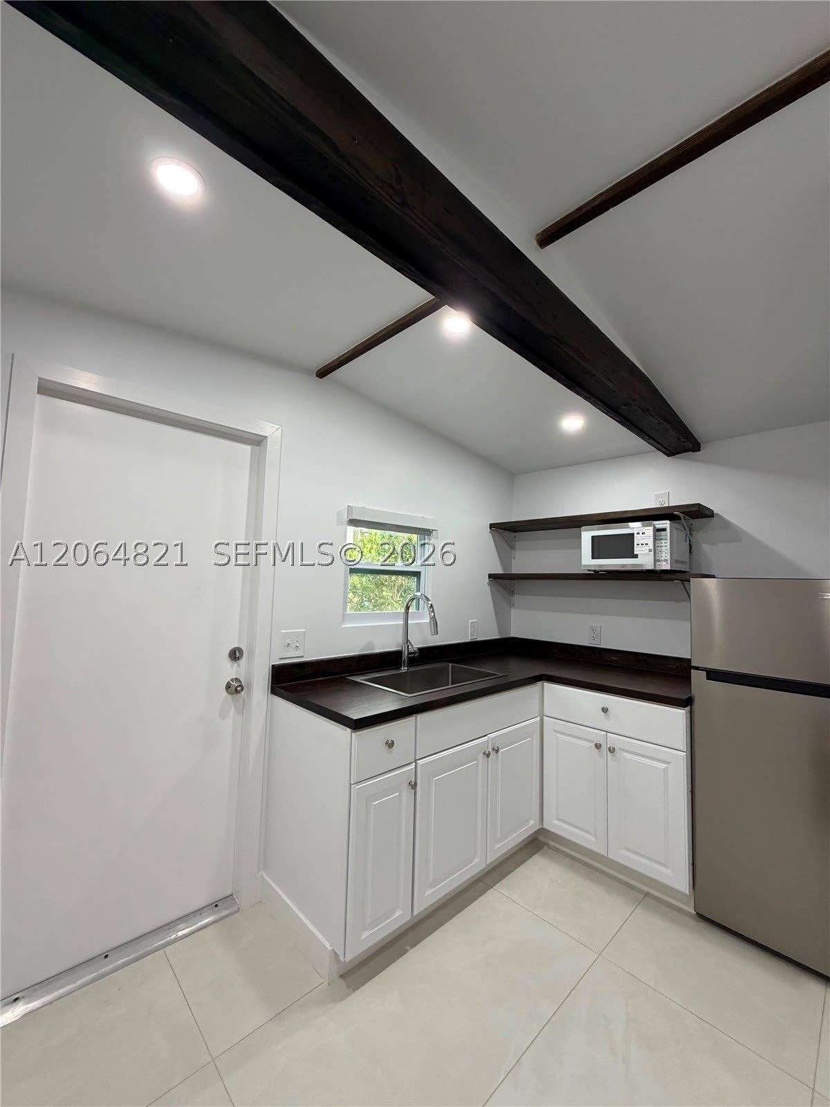 1400 SW 29th Ave – photo 1