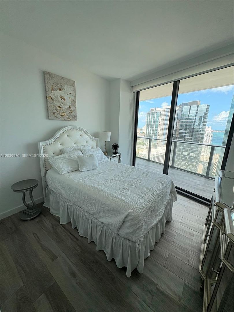 1300 S Miami Avenue 2205 Miami Fl 33130 4478 – photo 5
