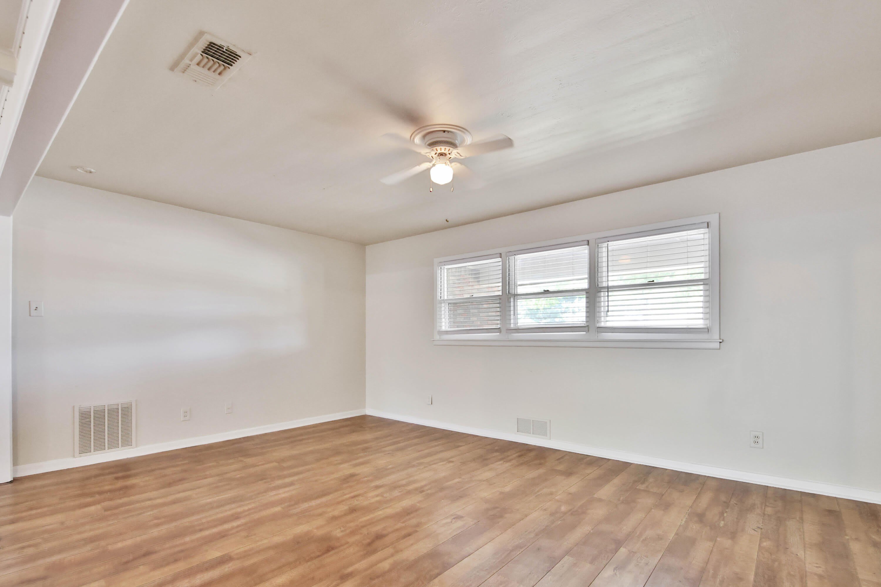 3607 45th Street – photo 5