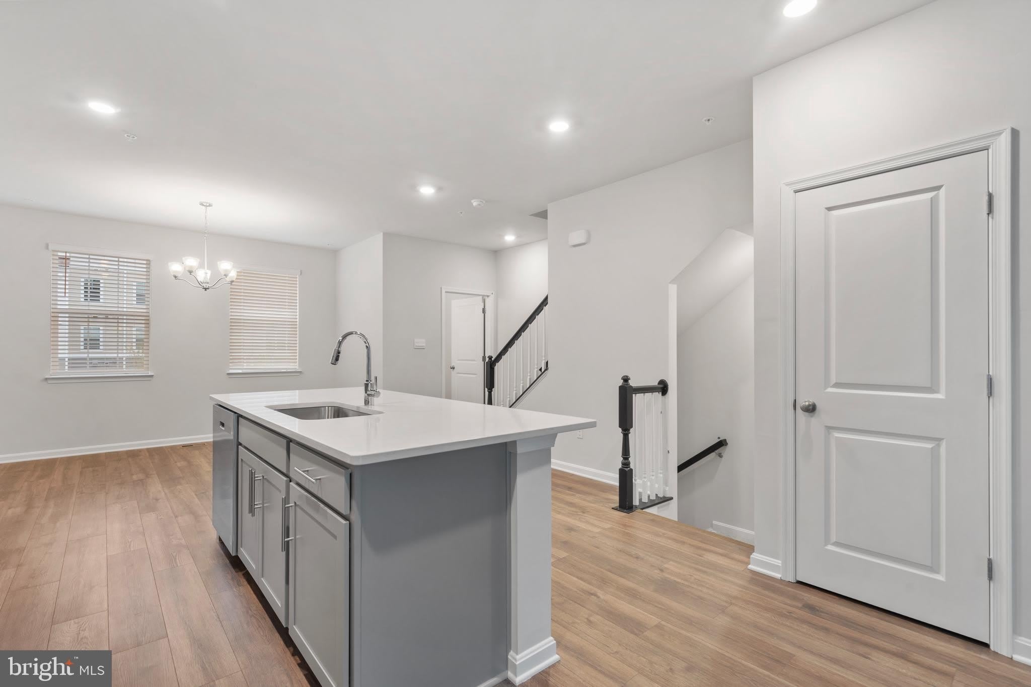 8709 CHERRYBARK Road – photo 4