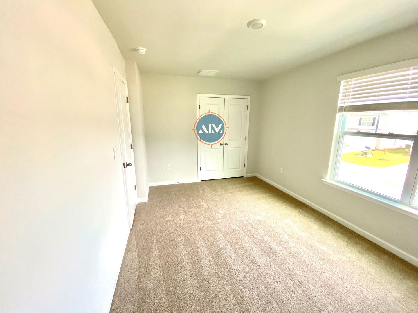 Available Now: 3BR Home at The Retreat at East Argent, $2,300/mo – photo 2