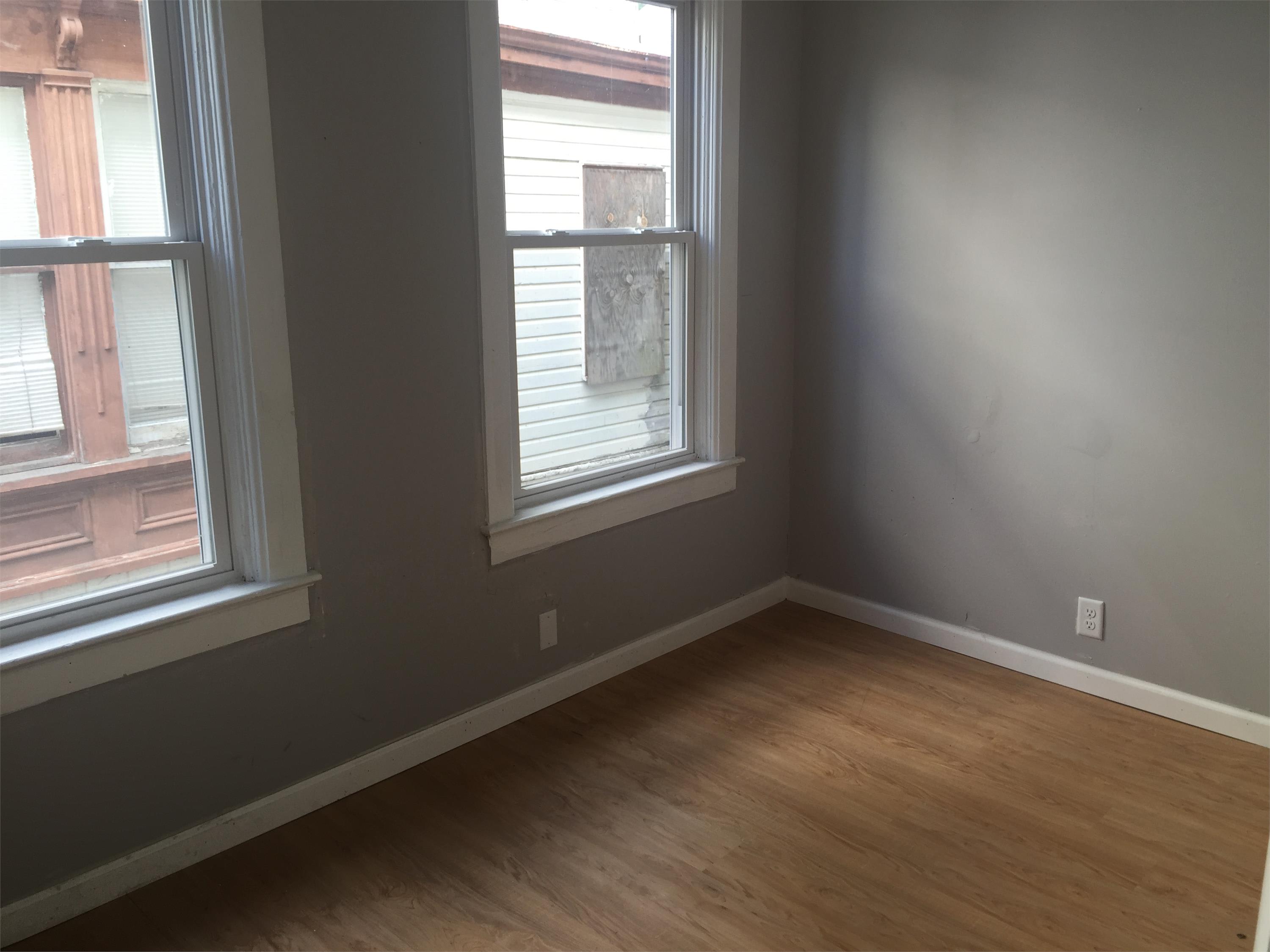 20 West Sunnyside Floor 1 – photo 2