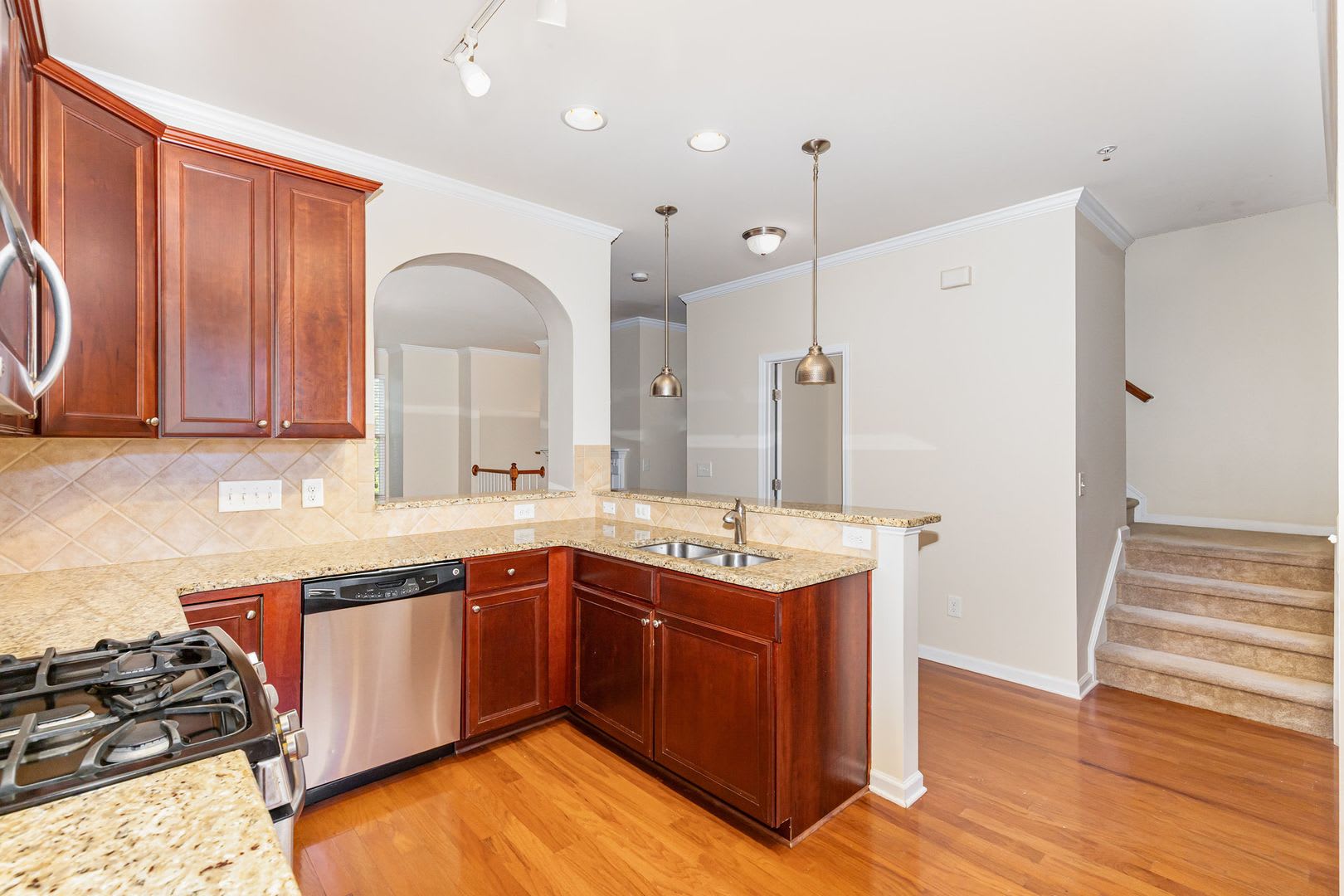 Glenwood North Townes – photo 5