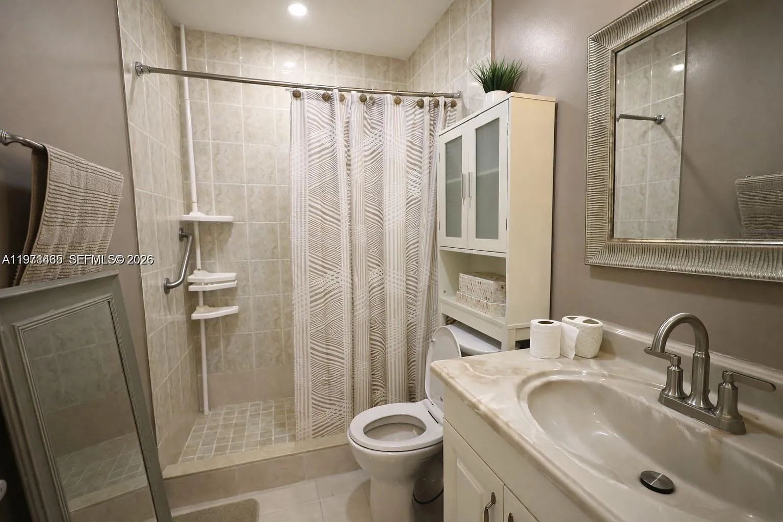 4306 Southwest 131st Avenue – photo 3