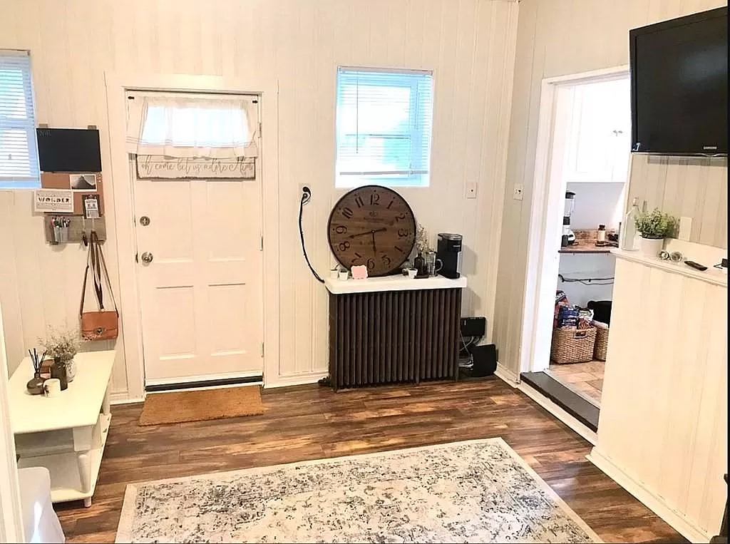 173 Seaver St – photo 3